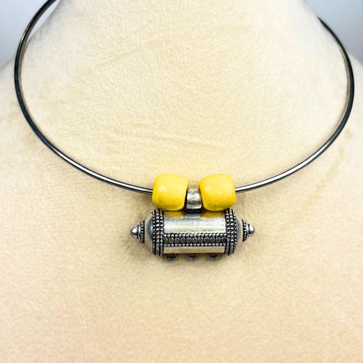 anti_tarnish_metal_durable_hasli_yellow_glass_beads__shiny_handcrafted_choker_style