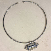 amulet_silver_oxidized_shiny_durable_anti_tarnish_handcrafted_artisans_cylindrical_pendant