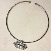 amulet_silver_oxidized_shiny_durable_anti_tarnish_handcrafted_artisans_cylindrical_pendant