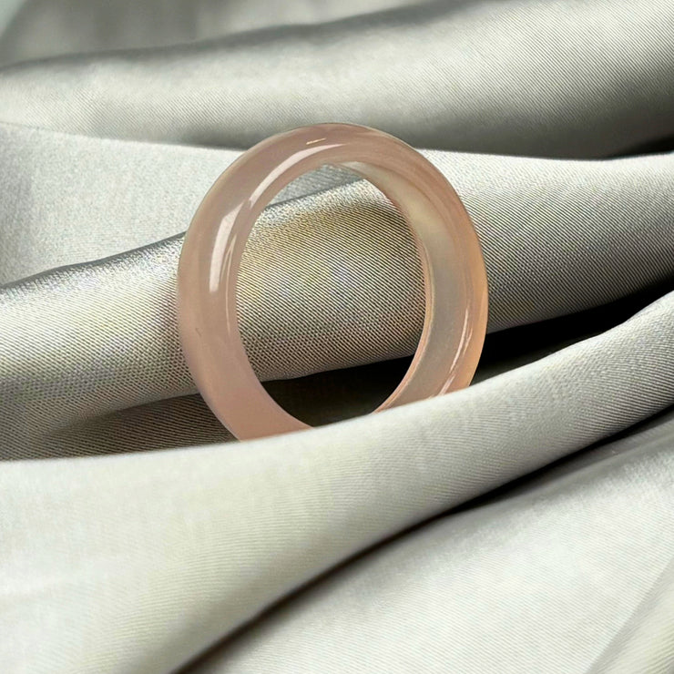 Luna Glow Ring_pink_rose_quartz_annutra_focus_peace