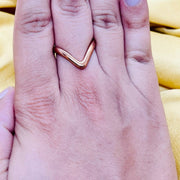 silver_ring_plain_cheap_rose_gold_simple_v_shape_annutra