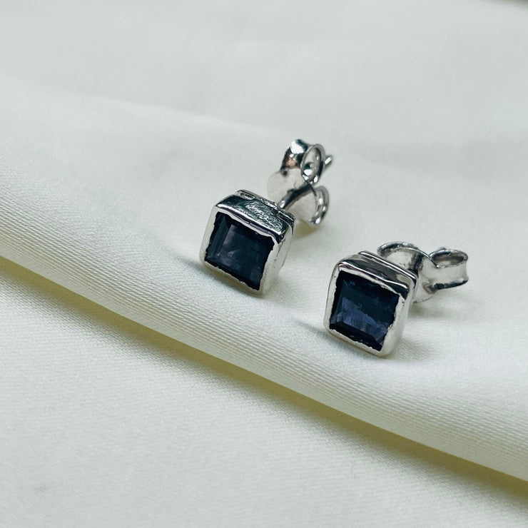 iolite_blue_silver_earring_peace_relation_annutra